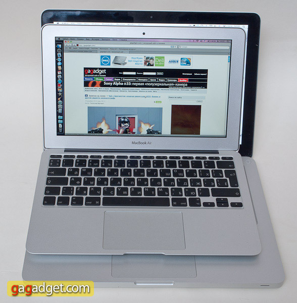 Обзор ноутбука Apple MacBook Air (11 дюймов) -3