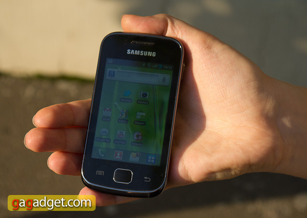 Обзор бюджетного Android-смартфона Samsung Galaxy Gio (видео)-6