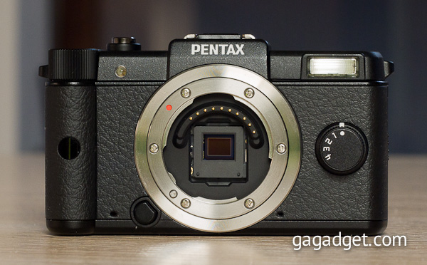 Предварительный обзор компактного системного фотоаппарата Pentax Q -4