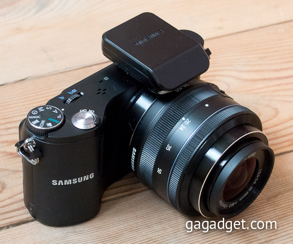 Подробный обзор компактной системной камеры Samsung NX200-4
