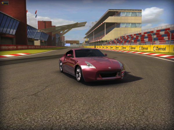 Игры для iPad: Real Racing 2 HD-2