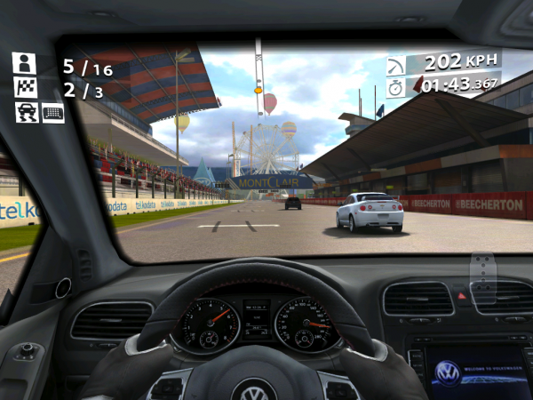Игры для iPad: Real Racing 2 HD-3