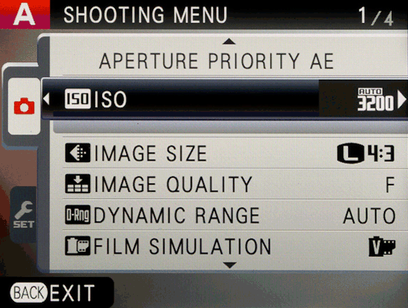 Беглый обзор компактной цифровой фотокамеры Fujifilm FinePix X10 -7