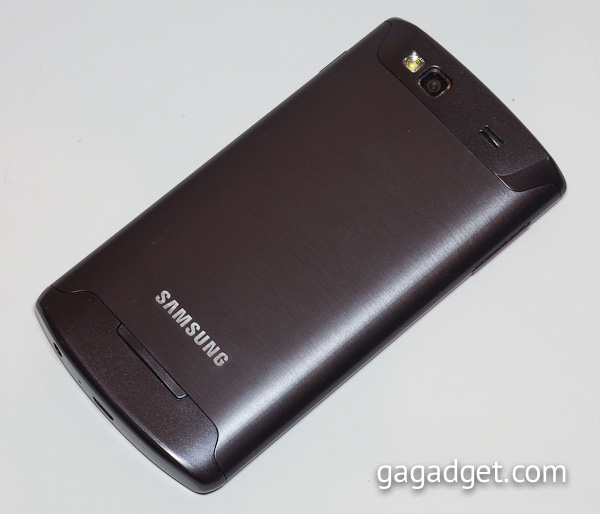 Предварительный обзор bada-телефона Samsung Wave 3 (S8600)-3