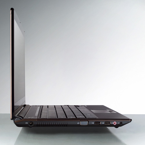 Acer Aspire 3935: производительный 13-дюймовый ноутбук в тонком корпусе-7