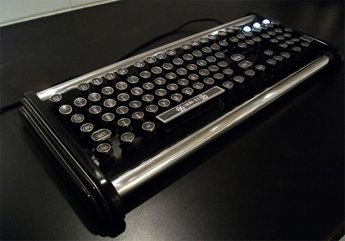 Паропанковская клавиатура в стилистике Art Deco