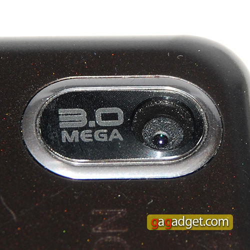 Хочу печенья: обзор симпатичного сенсорного телефона LG KP500-5