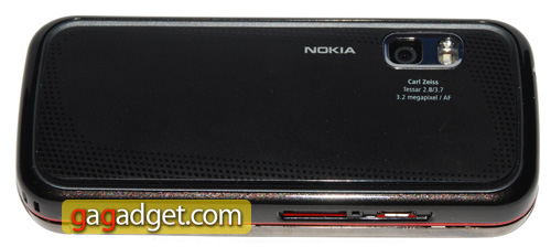 Nokia5730_03.jpg