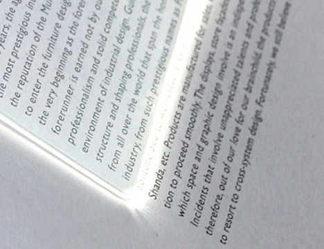 My Reading Light: дизайнеры Philips создали аксессуар для чтения ночью-4