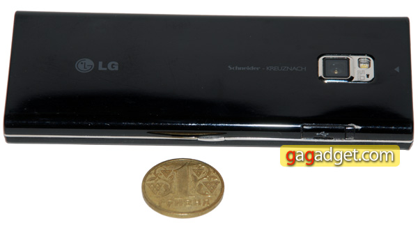 Жизнь в шоколаде: обзор имиджевого телефона LG BL40 New Chocolate-4