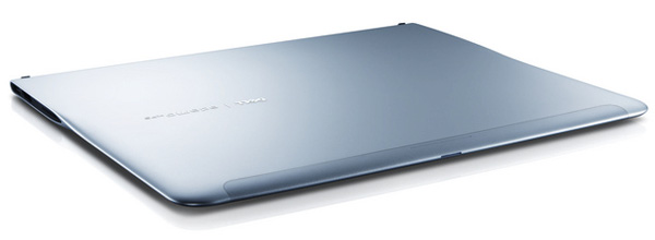 Dell Adamo XPS: первый в мире ноутбук толщиной в сантиметр-4