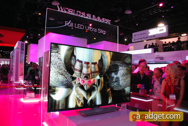 Стенд LG на CES 2010 своими глазами, часть вторая: телевизоры и 3D-2