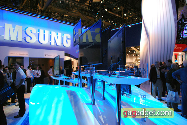 SamsungCES2010_17.jpg