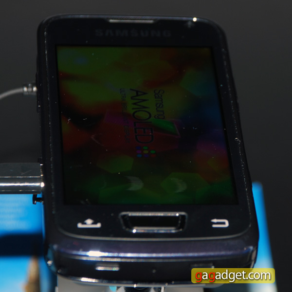 Стенд Samsung на MWC 2010 своими глазами: большой фоторепортаж-45