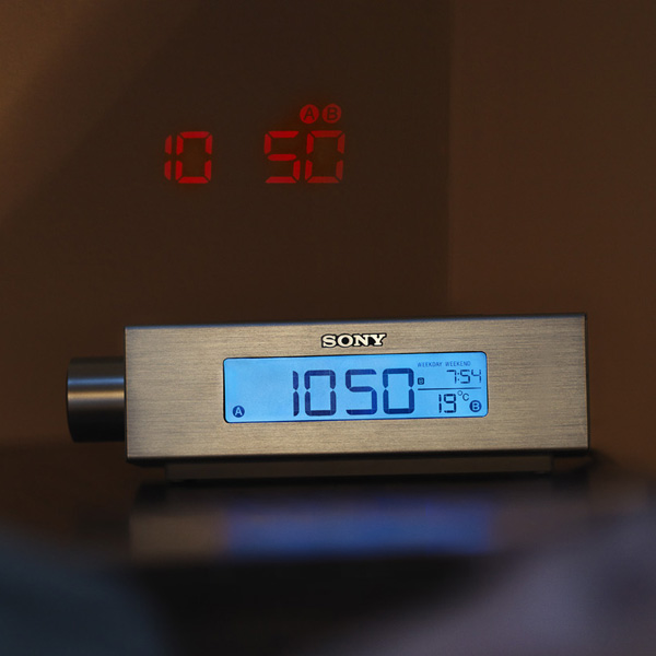 Sony ICF-C717PJ: настольный будильник с радиоприемником и проекционными часами-3