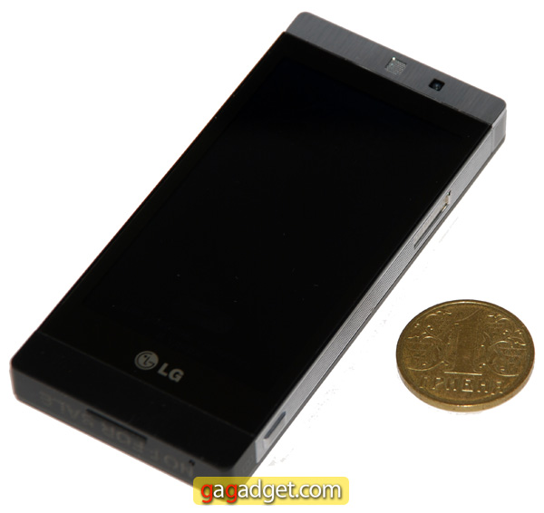Просто конфетка: подробный обзор LG GD880 Mini-2