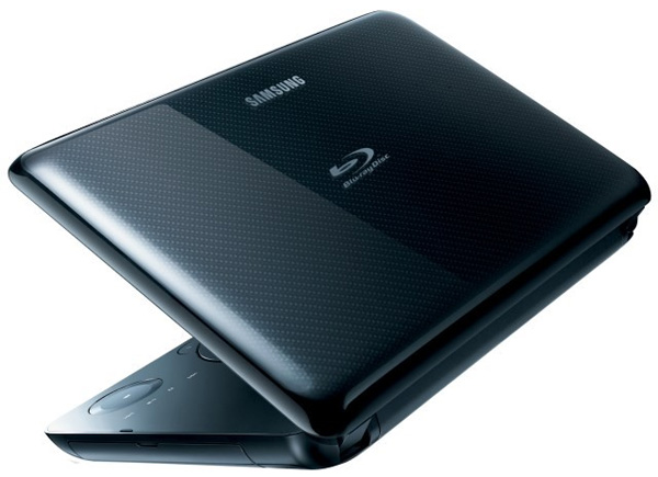 Samsung BD-C8000: первый в мире портативный BD-плеер с поддержкой 3D-2