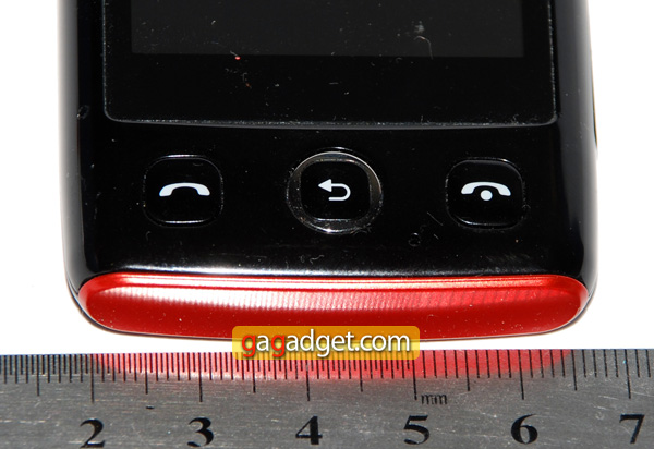 Цены вниз! Обзор сенсорных телефонов LG T300 и T310-10