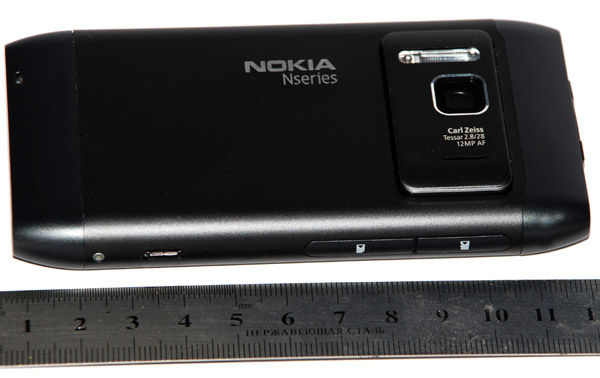 Марафон: внешний вид, комплектация и характеристики Nokia N8-5