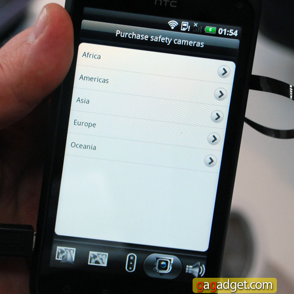 MWC 2011: Android-смартфон HTC Incredible S (видео)-8