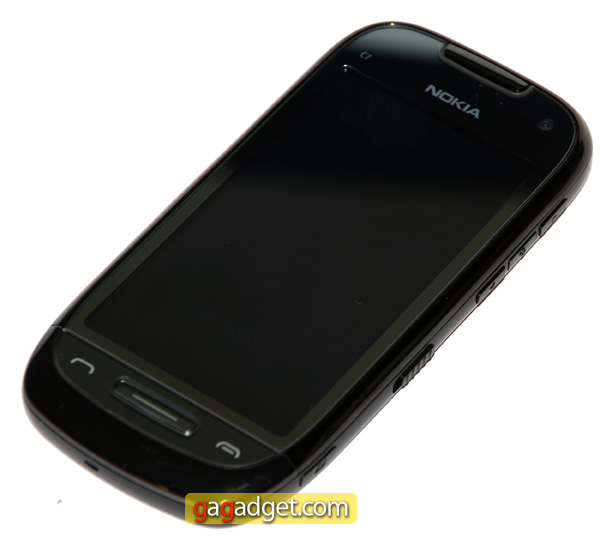 Второй и третий: парный обзор Nokia C6-01 и С7-00-17