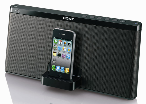 Три новых докинговых станции Sony для iPhone-2