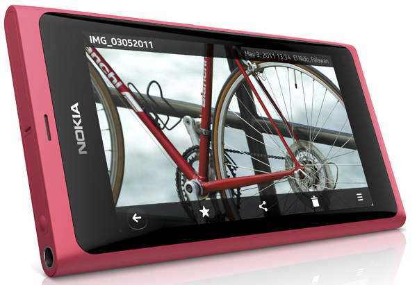 Nokia N9: MeeGo 1.2 и гигагерцевый процессор-4