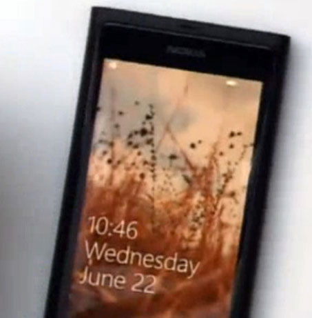 Первые фото смартфона Nokia на Windows Phone 7-2