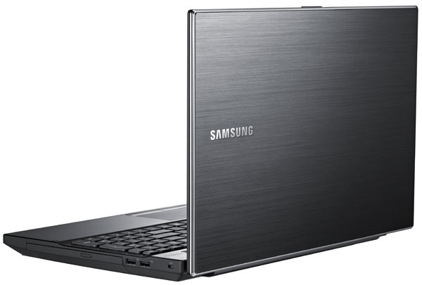 Ноутбуки Samsung 3 серии: 300V на Sandy Bridge и 305V на Llano-4