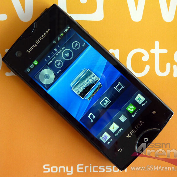 Sony Ericsson ST18i Urushi: младший брат Arc (слухи)-2