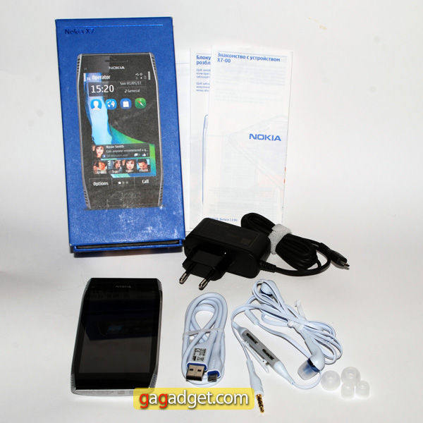 Анна на шее: обзор Nokia X7 на Symbian Anna-3