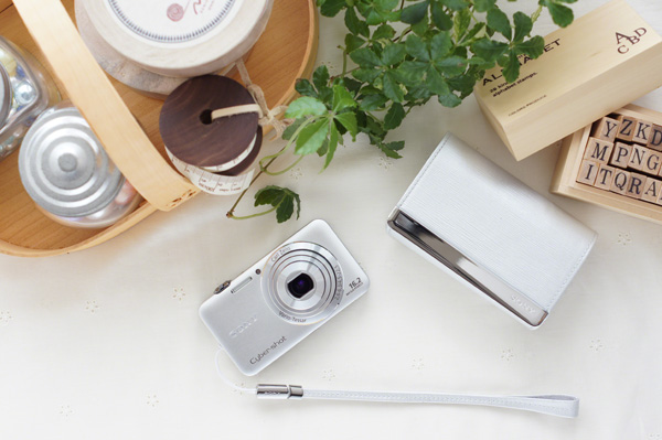 Sony TX55 и WX30: крохотные камеры с пятикратным зумом-21