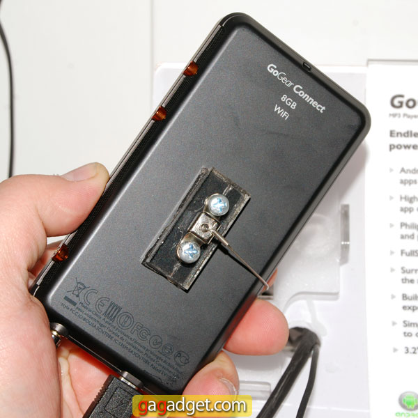 Philips GoGear Connect 3: 3.2-дюймовый медиаплеер на Android 2.3-4
