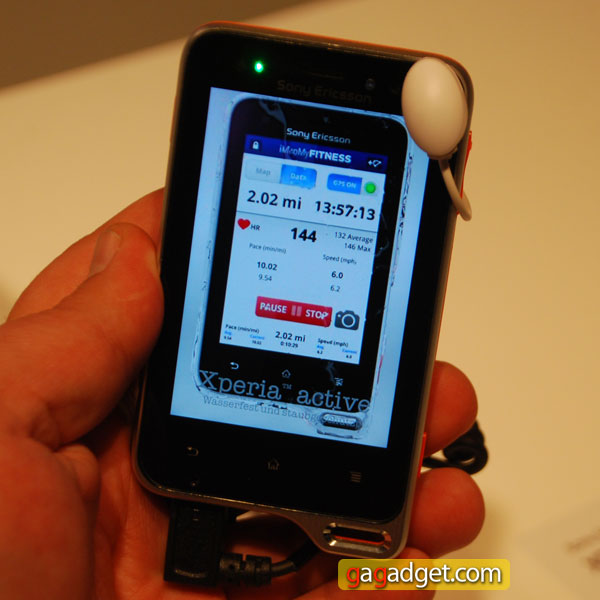 Смартфоны Sony Ericsson на IFA 2011 своими глазами-12