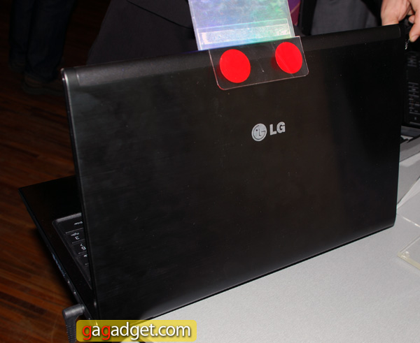 Репортаж: LG начинает продажи ноутбуков в Украине с сети магазинов Фокстрот-7