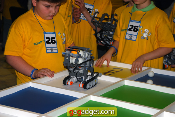Фоторепортаж с фестиваля робототехники Robotica 2012-13