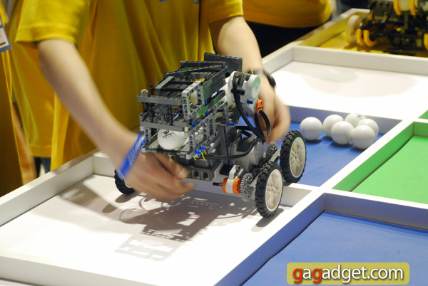 Фоторепортаж с фестиваля робототехники Robotica 2012-15