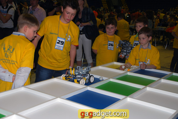 Фоторепортаж с фестиваля робототехники Robotica 2012-17