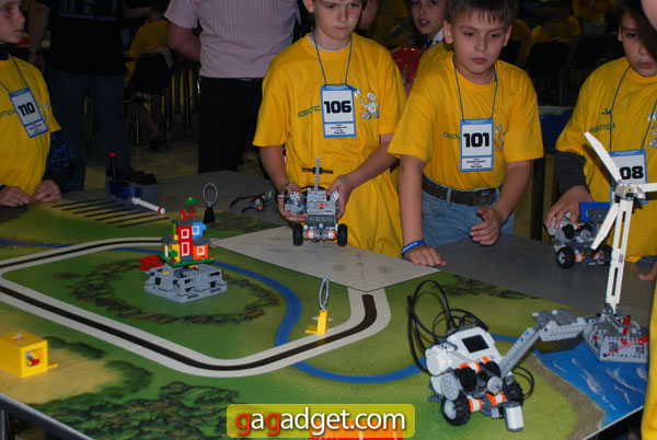 Фоторепортаж с фестиваля робототехники Robotica 2012-22