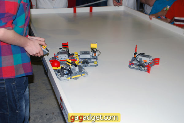 Фоторепортаж с фестиваля робототехники Robotica 2012-38
