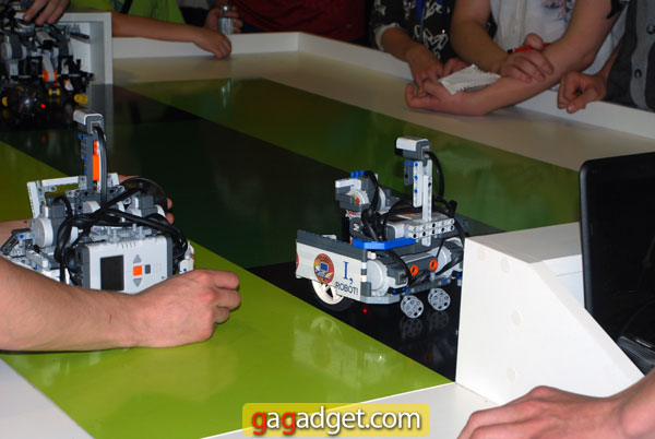 Фоторепортаж с фестиваля робототехники Robotica 2012-89