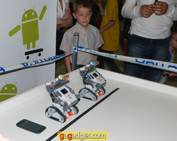Фоторепортаж с фестиваля робототехники Robotica 2012-41