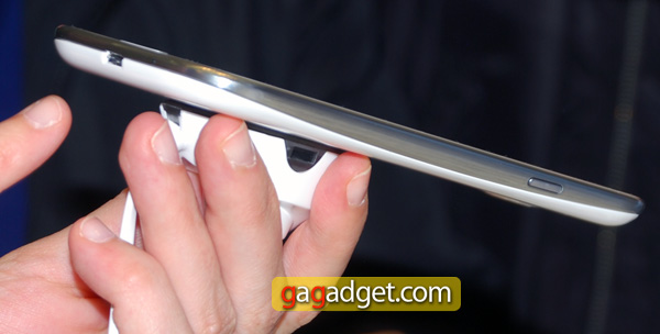 Samsung Galaxy SIII своими глазами: Galaxy Nexus на маркетинговых стероидах (добавлено видео)-18