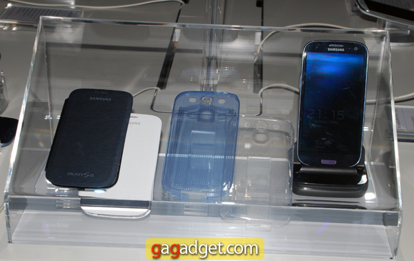 Samsung Galaxy SIII своими глазами: Galaxy Nexus на маркетинговых стероидах (добавлено видео)-37