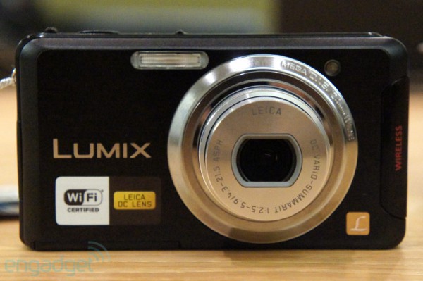 Panasonic анонсировала топовые фотокамеры LUMIX DMC-FZ150 и DMC-FX90-2