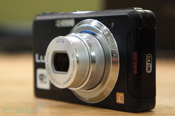 Panasonic анонсировала топовые фотокамеры LUMIX DMC-FZ150 и DMC-FX90-3