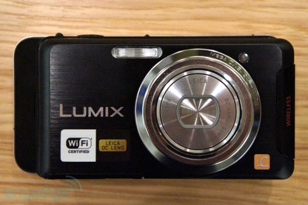 Panasonic анонсировала топовые фотокамеры LUMIX DMC-FZ150 и DMC-FX90-5