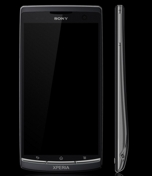 Пресс-фото Sony Ericsson Nozomi и двух смартфонов Sony Xperia-3