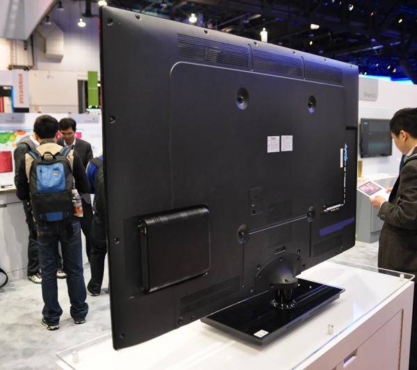 Haier показала беспроводной 55-дюймовый 3D-телевизор, не нуждающийся в кабеле питания