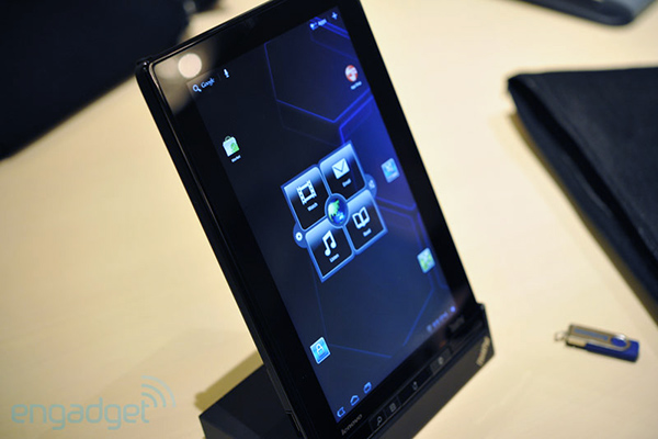 Lenovo официально представила планшеты на Android и Windows 7-4